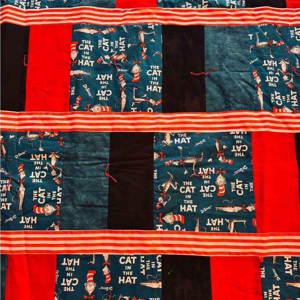 Handmade Dr Seuss Cat in the Hat quilt! One of a kind!